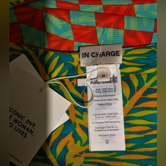 $218 DIANE VON FURSTENBERG Reversible Abriella Pool Tile/Bella Palms Top! NWT 🌷 - Picture 15 of 15